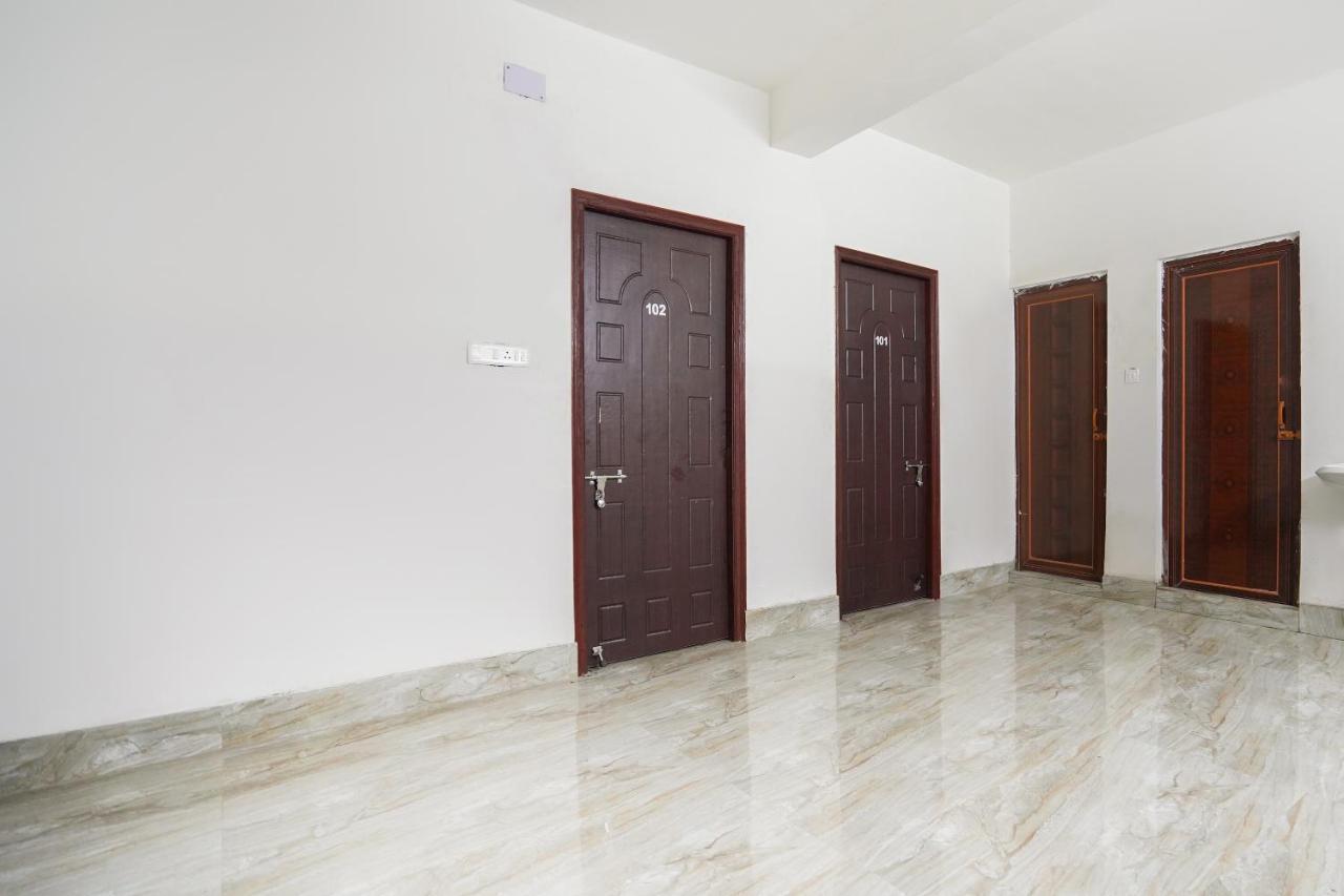 Oyo 44577 Barman Guest House Behala Ngoại thất bức ảnh